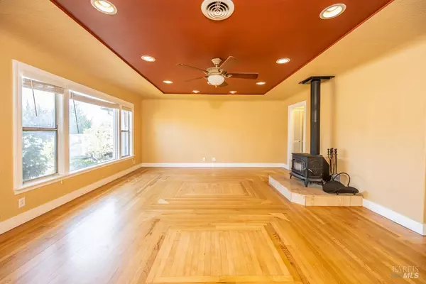 Ukiah, CA 95482,165 Luce AVE