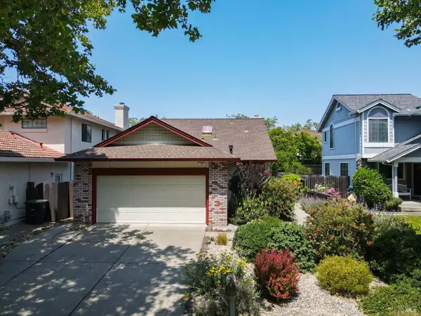 18 Dupree CT, Petaluma, CA 94954
