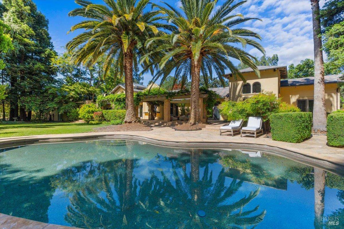 21925 Hyde RD, Sonoma, CA 95476