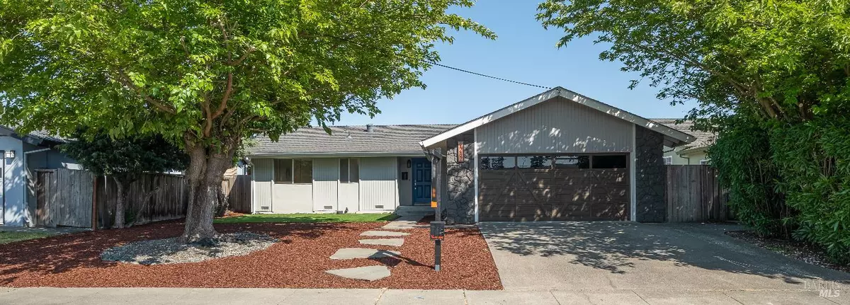 Petaluma, CA 94954,1282 Pacific AVE