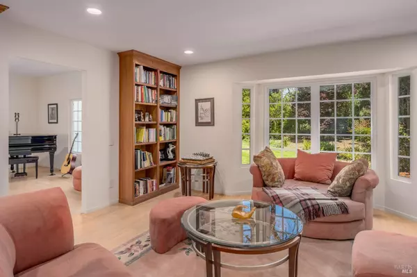 Napa, CA 94558,1101 Hedgeside AVE