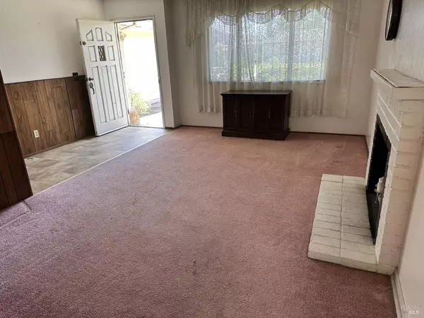 Dixon, CA 95620,550 N Lincoln ST