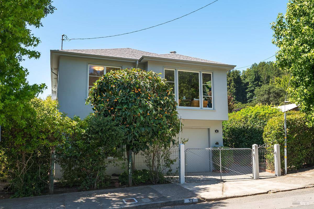 51 Hickory RD, Fairfax, CA 94930