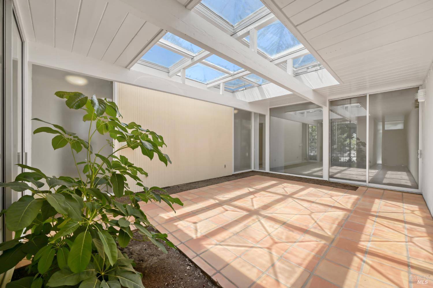 San Rafael, CA 94903,15 Don Timoteo CT