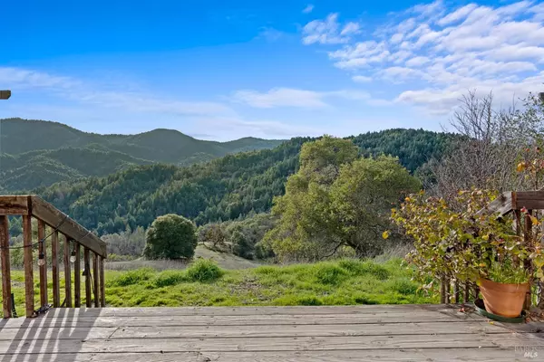 Laytonville, CA 95454,50410 Highway 101