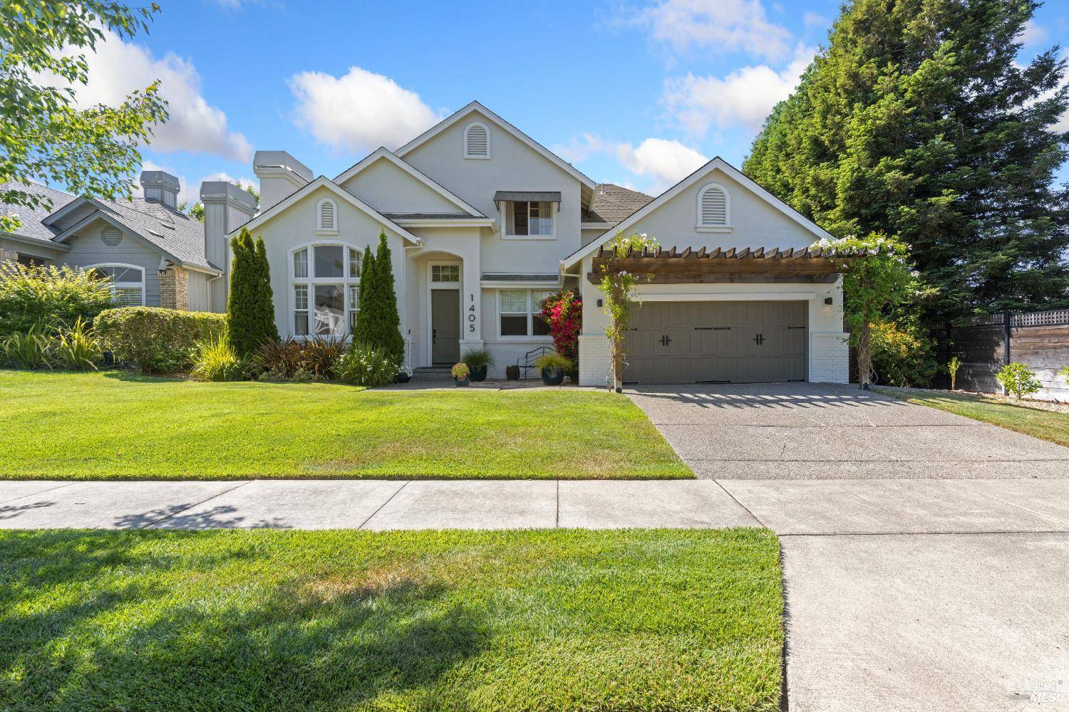 Santa Rosa, CA 95409,1405 Snowy Egret DR