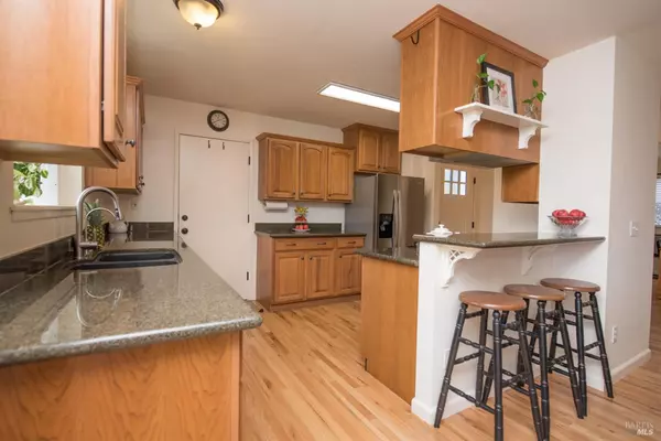 Santa Rosa, CA 95403,2170 Bock ST