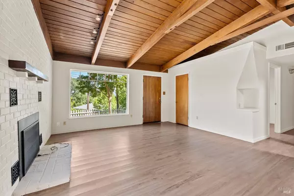 Ukiah, CA 95482,1216 W Standley ST