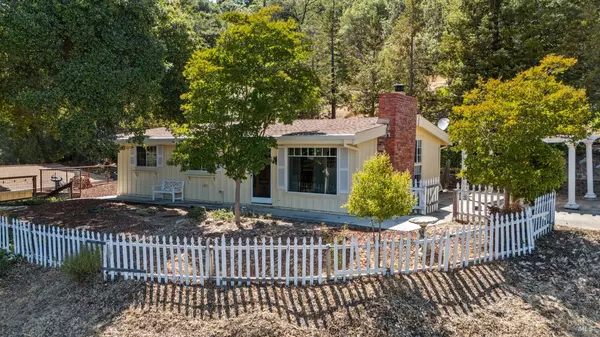 1216 W Standley ST, Ukiah, CA 95482
