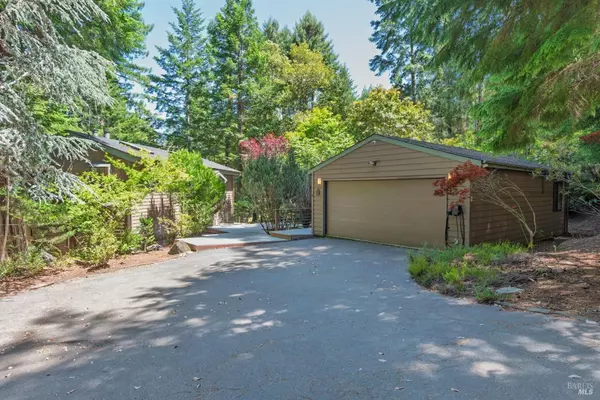 Gualala, CA 95445,44650 Moonrise DR