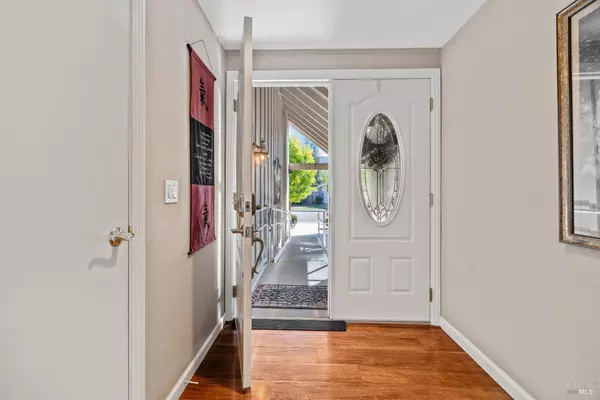 Santa Rosa, CA 95409,319 Laurel Leaf PL