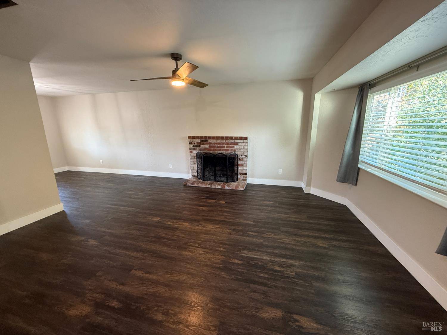 Dixon, CA 95620,955 Woodvale DR