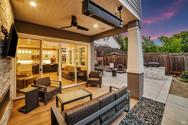 Santa Rosa, CA 95403,1911 Fountainview CIR