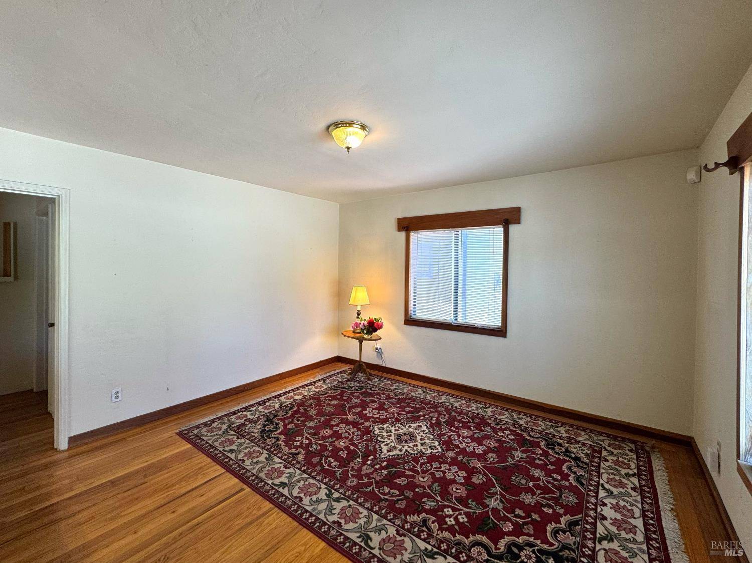 Petaluma, CA 94952,716 Mountain View AVE