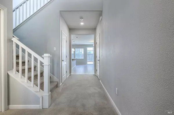 Rohnert Park, CA 94928,5540 Kenneth PL