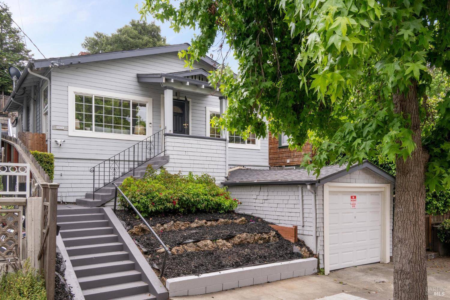 3206 Champion ST, Oakland, CA 94602