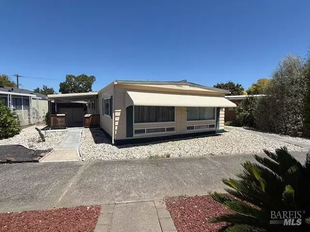 Sonoma, CA 95476,118 PEPITO DR
