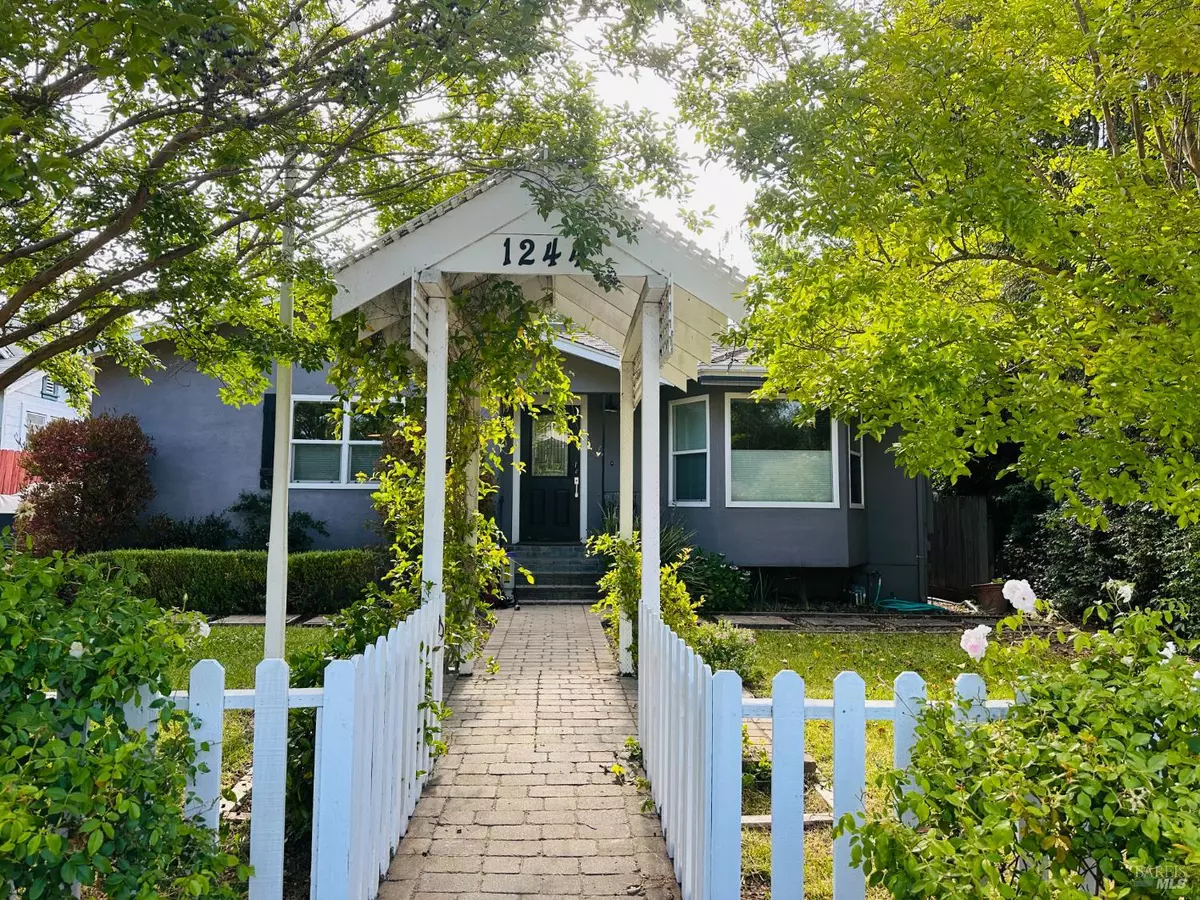 Napa, CA 94559,1244 East AVE