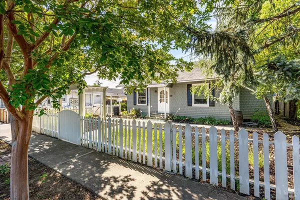 Napa, CA 94559,1673 E ST