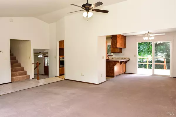 Vacaville, CA 95687,418 Nut Tree RD