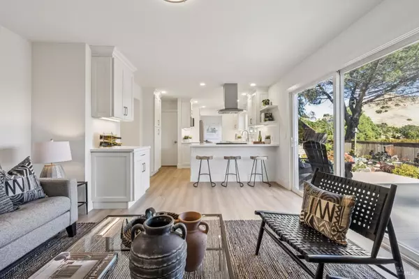 16 Montevideo WAY, San Rafael, CA 94903