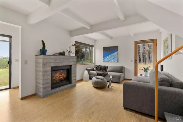 The Sea Ranch, CA 95497,35447 Sea Gate RD