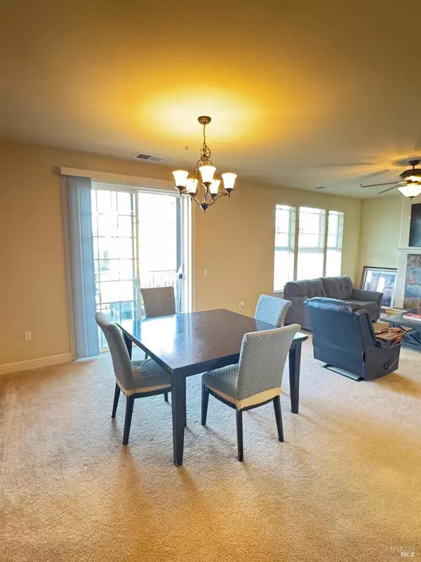 Windsor, CA 95492,202 Johnson ST