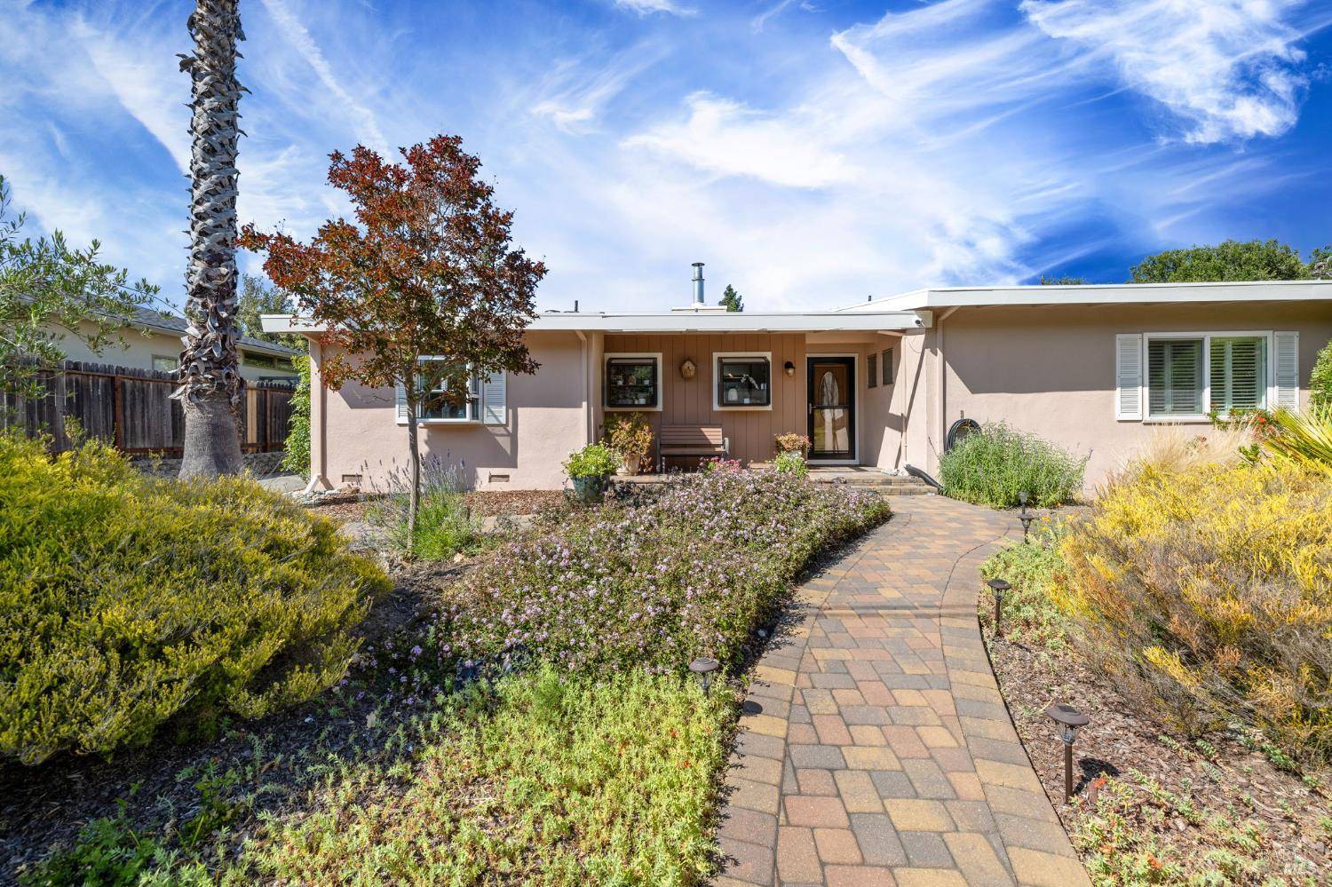 Novato, CA 94949,474 Via Herbosa DR