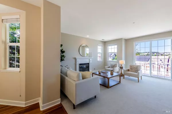 San Rafael, CA 94903,339 Sterling WAY