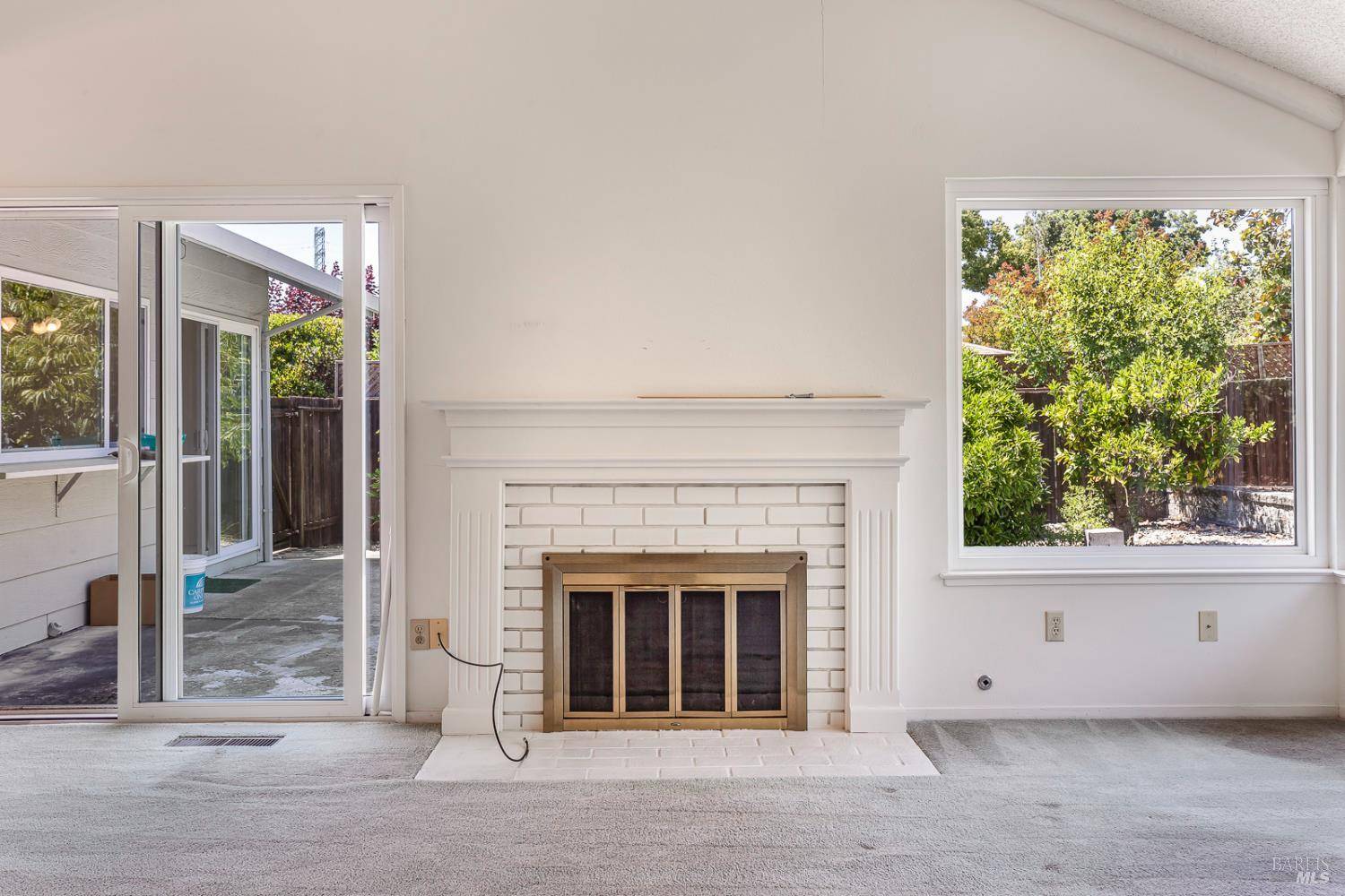 Santa Rosa, CA 95409,130 Valley Lakes DR