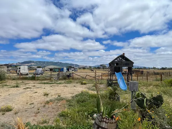 Santa Rosa, CA 95407,3980 Stony Point RD