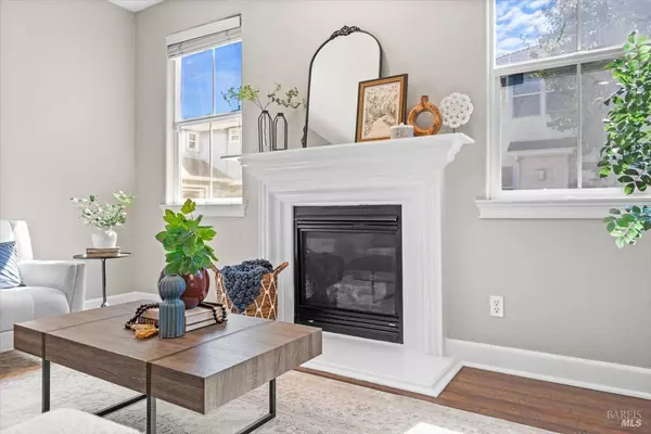 Santa Rosa, CA 95403,2455 Prairie LN