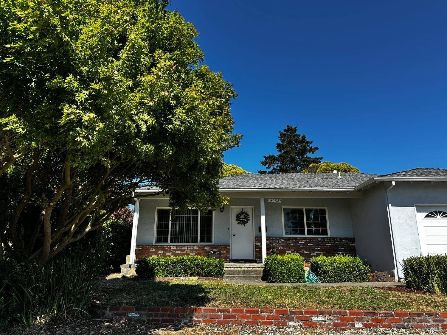 2038 S Terrace DR, Napa, CA 94559