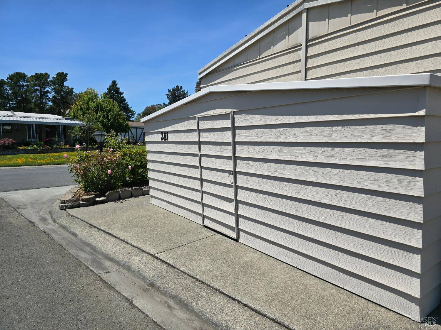 Rohnert Park, CA 94928,281 Circulo San Lucas