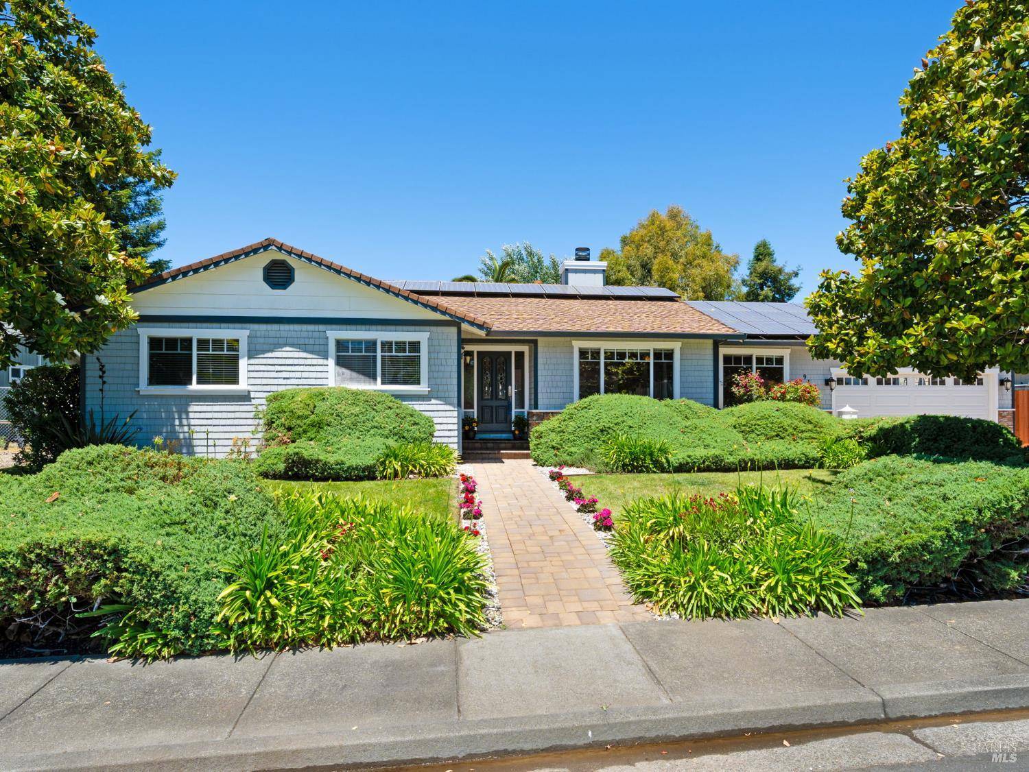 914 Santa Dorotea CIR, Rohnert Park, CA 94928