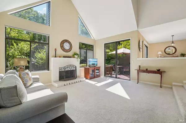 3324 Parker Hill RD, Santa Rosa, CA 95404