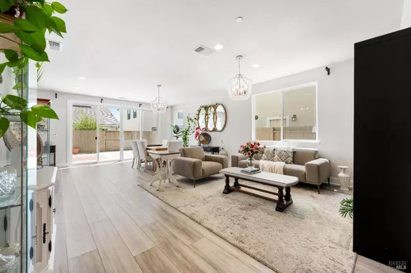 Vacaville, CA 95687,7007 Bergenia CT