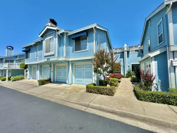 Vallejo, CA 94591,911 Point Reyes CT 4