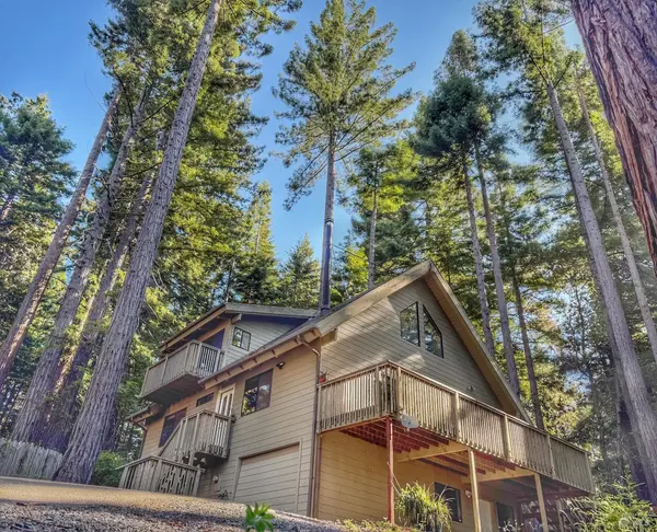 Gualala, CA 95445,38051 Ocean Ridge DR