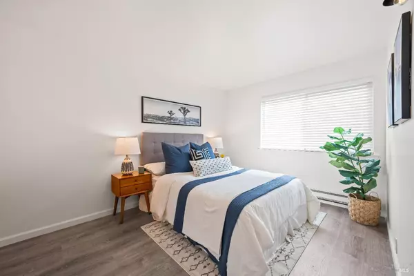 Oakland, CA 94610,455 Crescent ST 206