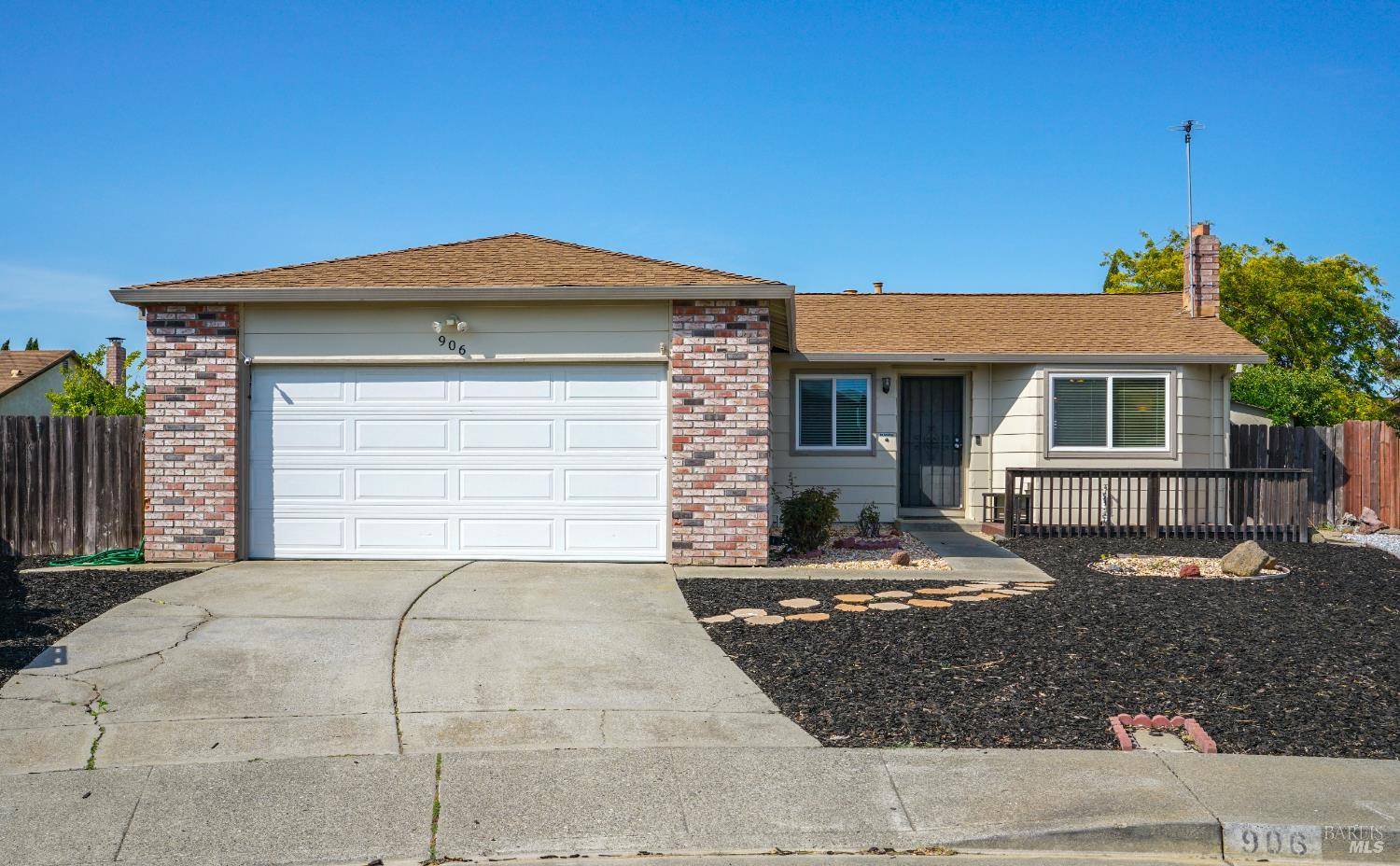 906 Trumpeter CT, Suisun City, CA 94585