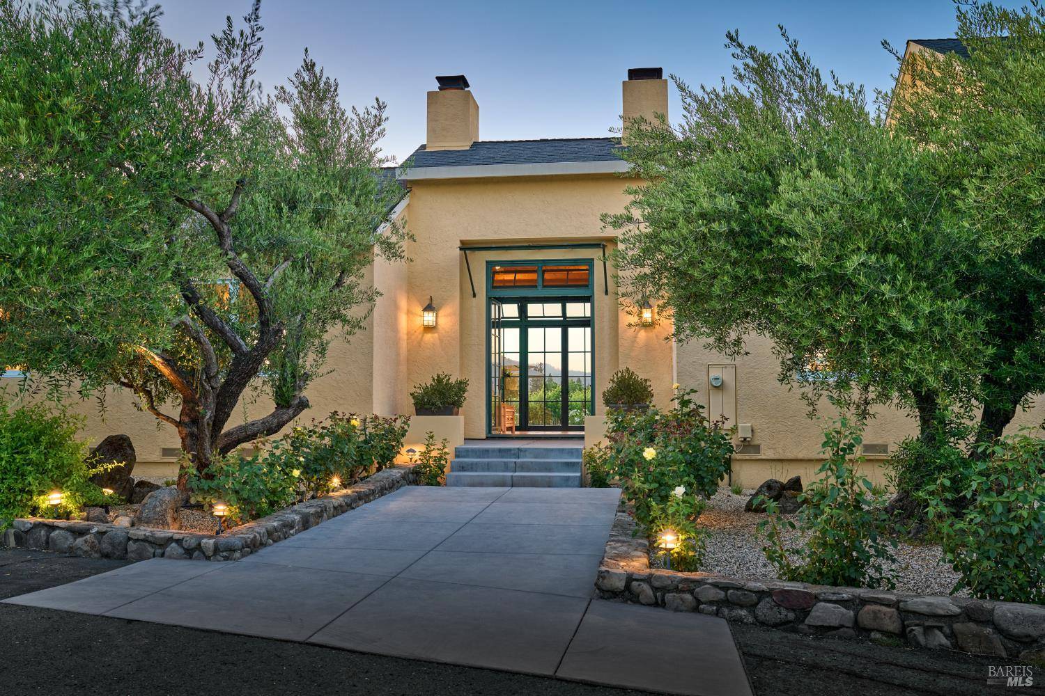 1460 Whitehall LN, St. Helena, CA 94574