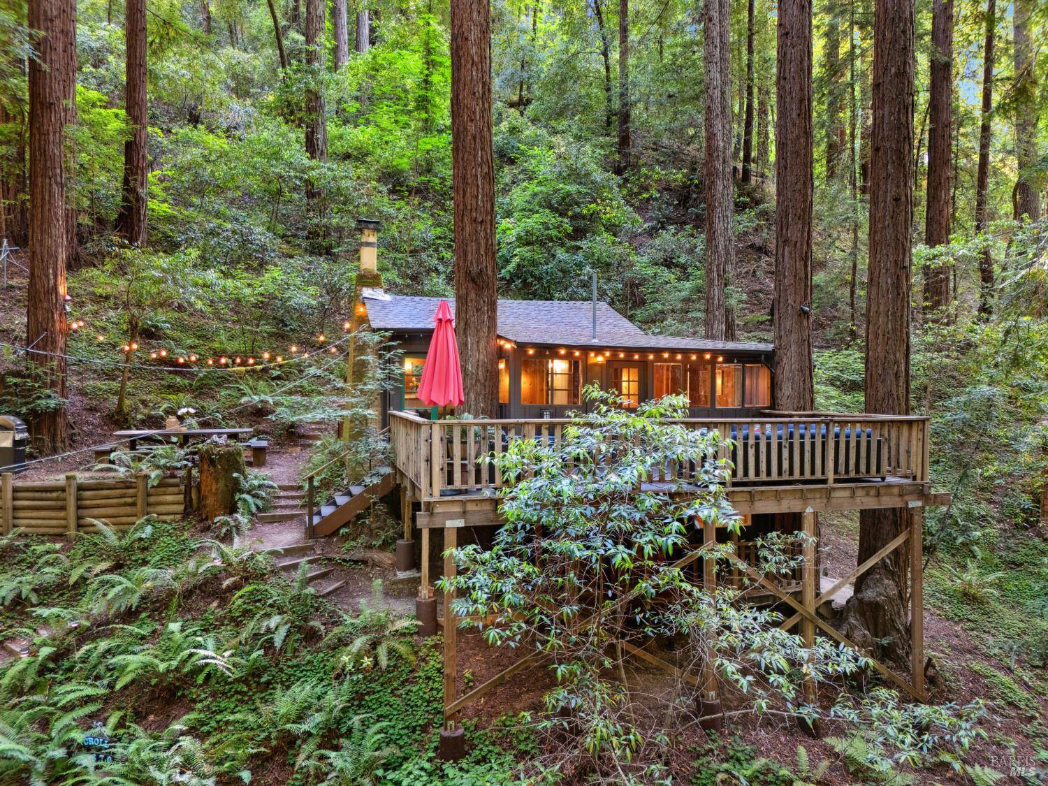 11870 Redwood RD, Forestville, CA 95436