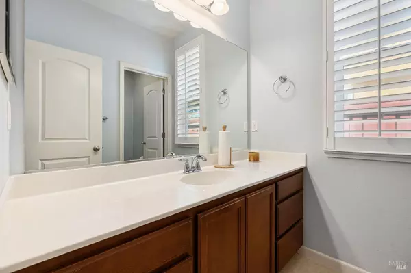 Vacaville, CA 95687,448 Potters LN