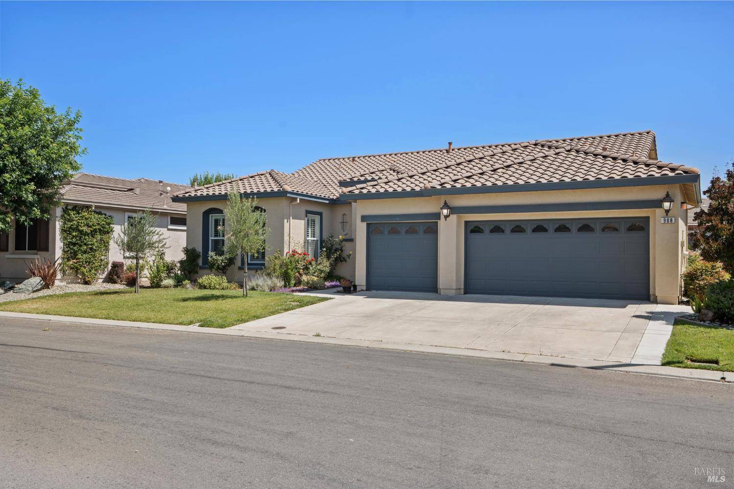 Rio Vista, CA 94571,908 Brookside LN