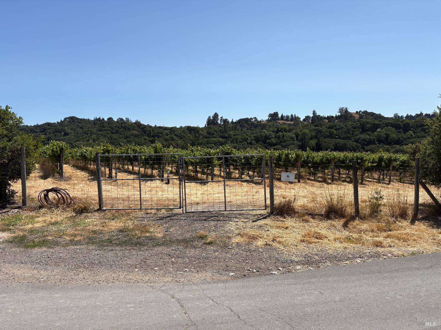 160 Bottasso CT, Santa Rosa, CA 95404