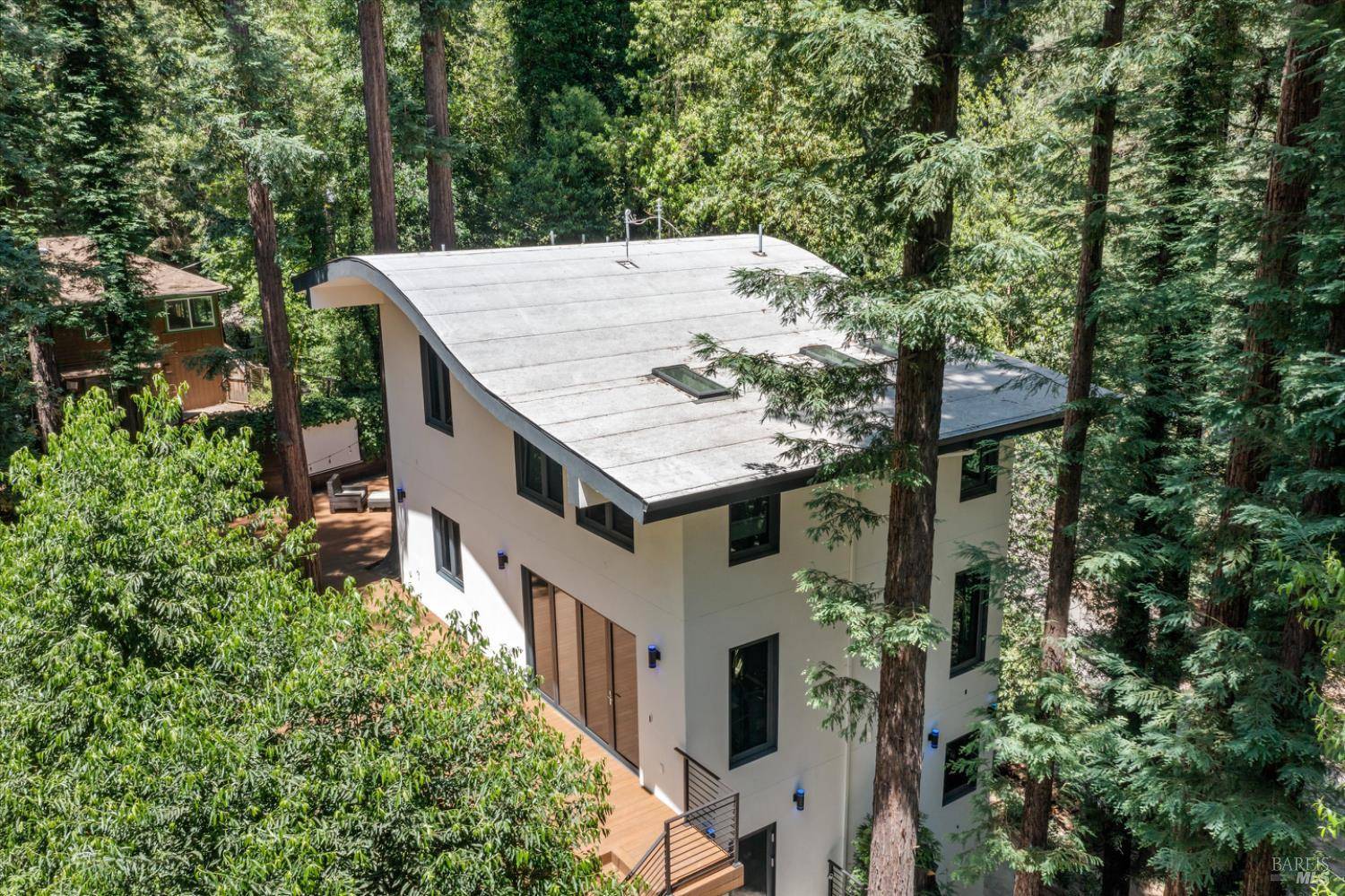 Rio Nido, CA 95446,14685 Willow RD