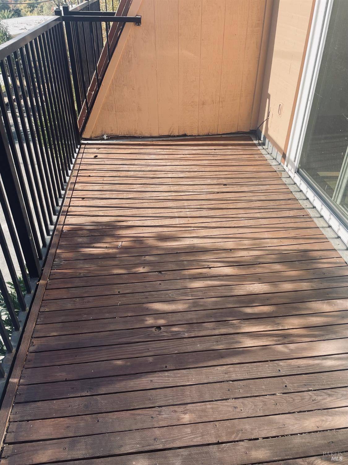 San Anselmo, CA 94960,20 Luna LN 5