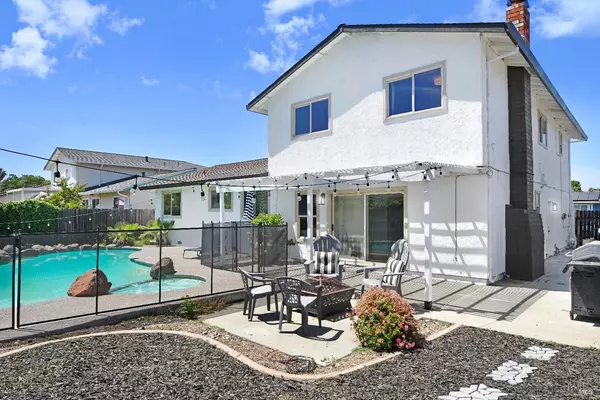 Vacaville, CA 95687,196 Caldwell DR