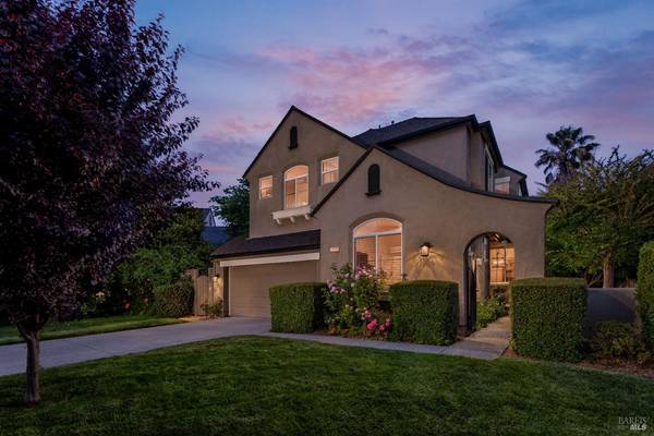 1996 Falcon Ridge DR,  Petaluma,  CA 94954